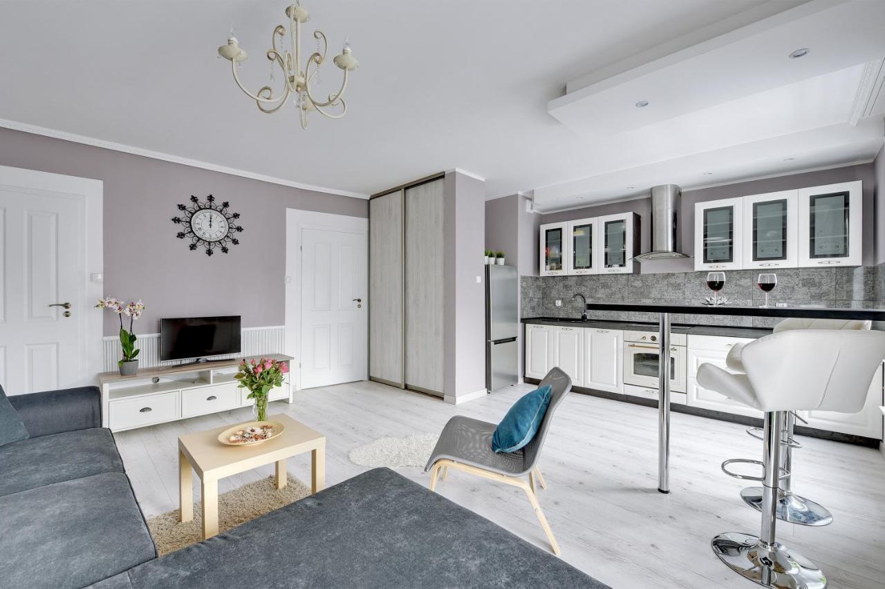 Granary Island Apartments Гданск Екстериор снимка
