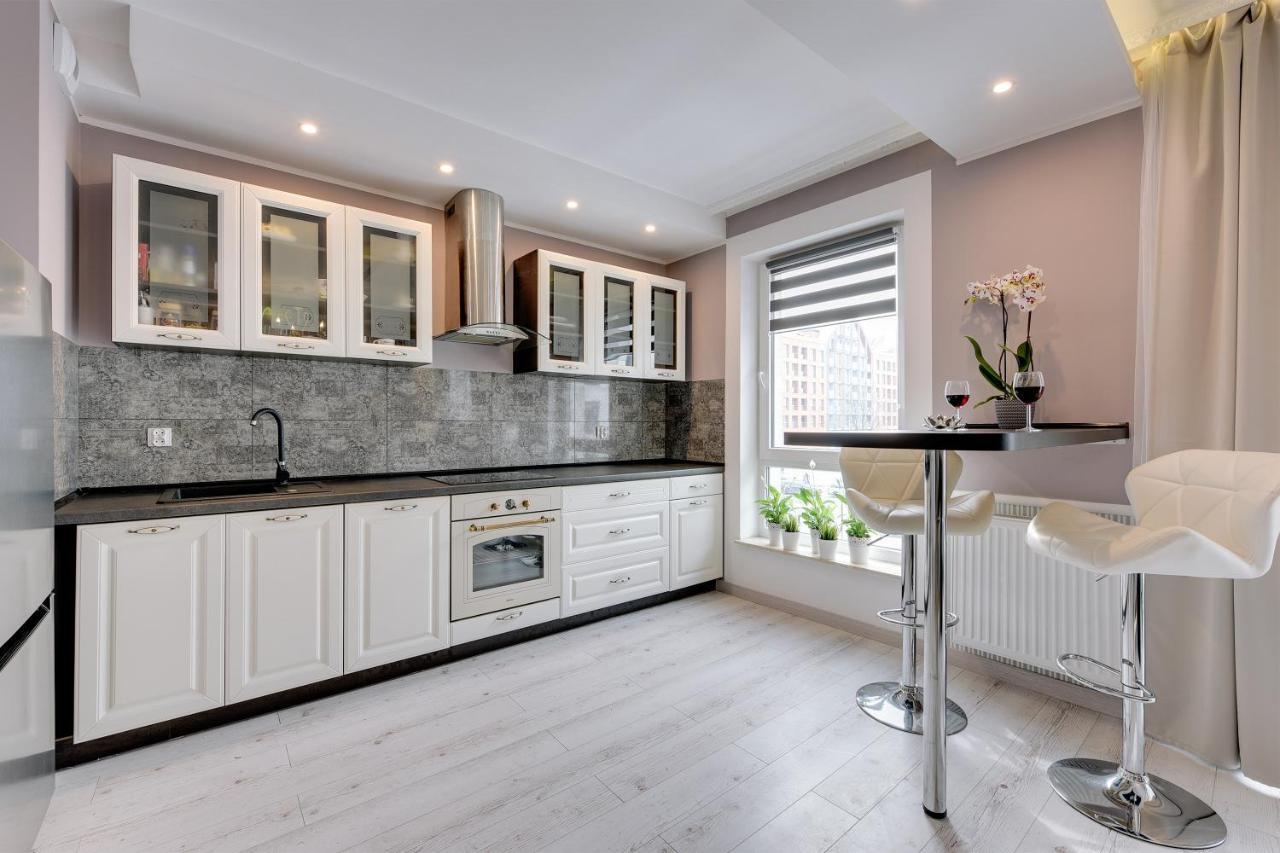 Granary Island Apartments Гданск Екстериор снимка